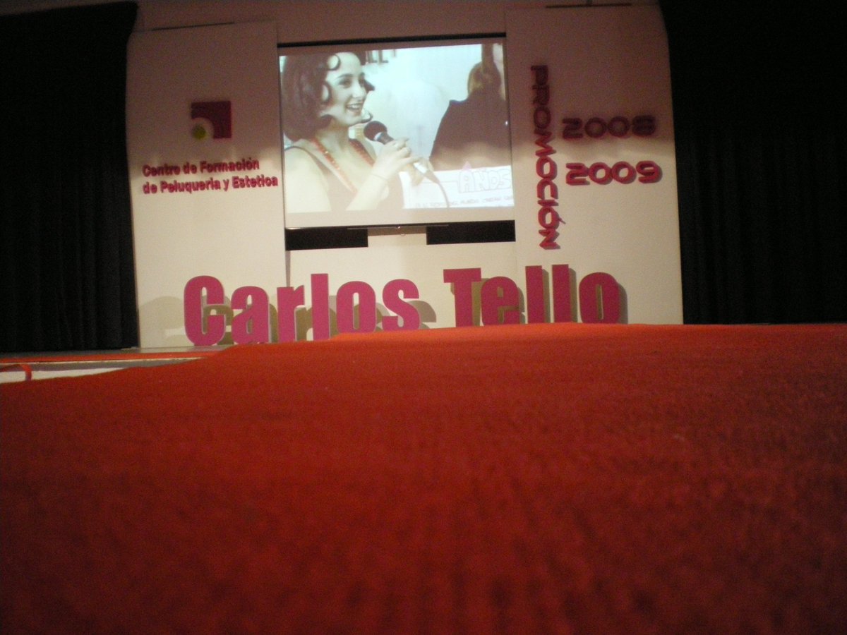 IC_ROTULOS3D's tweet photo. Letras a lo grande para eventos #rótulos #Eventos #Reunion #conciertos #Festivales #empresas #Espana #extremadura #caceres https://t.co/fwycInCR3a