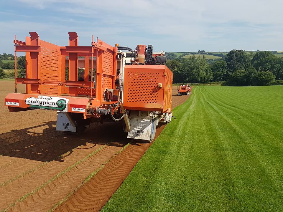 DevonTurf's tweet photo. We have TWINS. A second fully automatic #turf #harvester has arrived to increase our #harvesting capabilities. Thanks to #TrebroUK https://t.co/GxyAaPCTNp