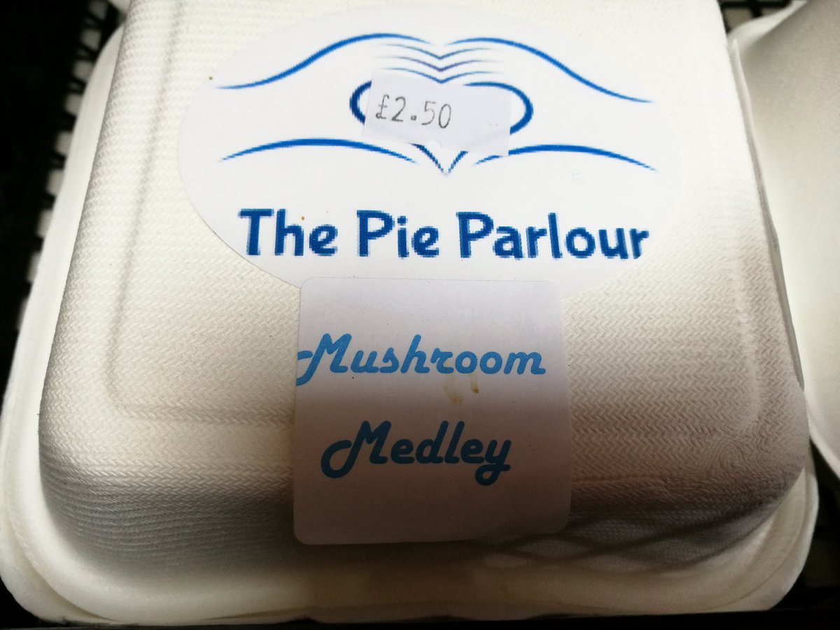 5adayFresh's tweet photo. #thepieparlour #glutenfreepies #suitablevegan #Thaitofu #redvegetable #mushroommedley #glutenfreebreads available #whiteloaf #multiseeds https://t.co/SRnh8uy2xo