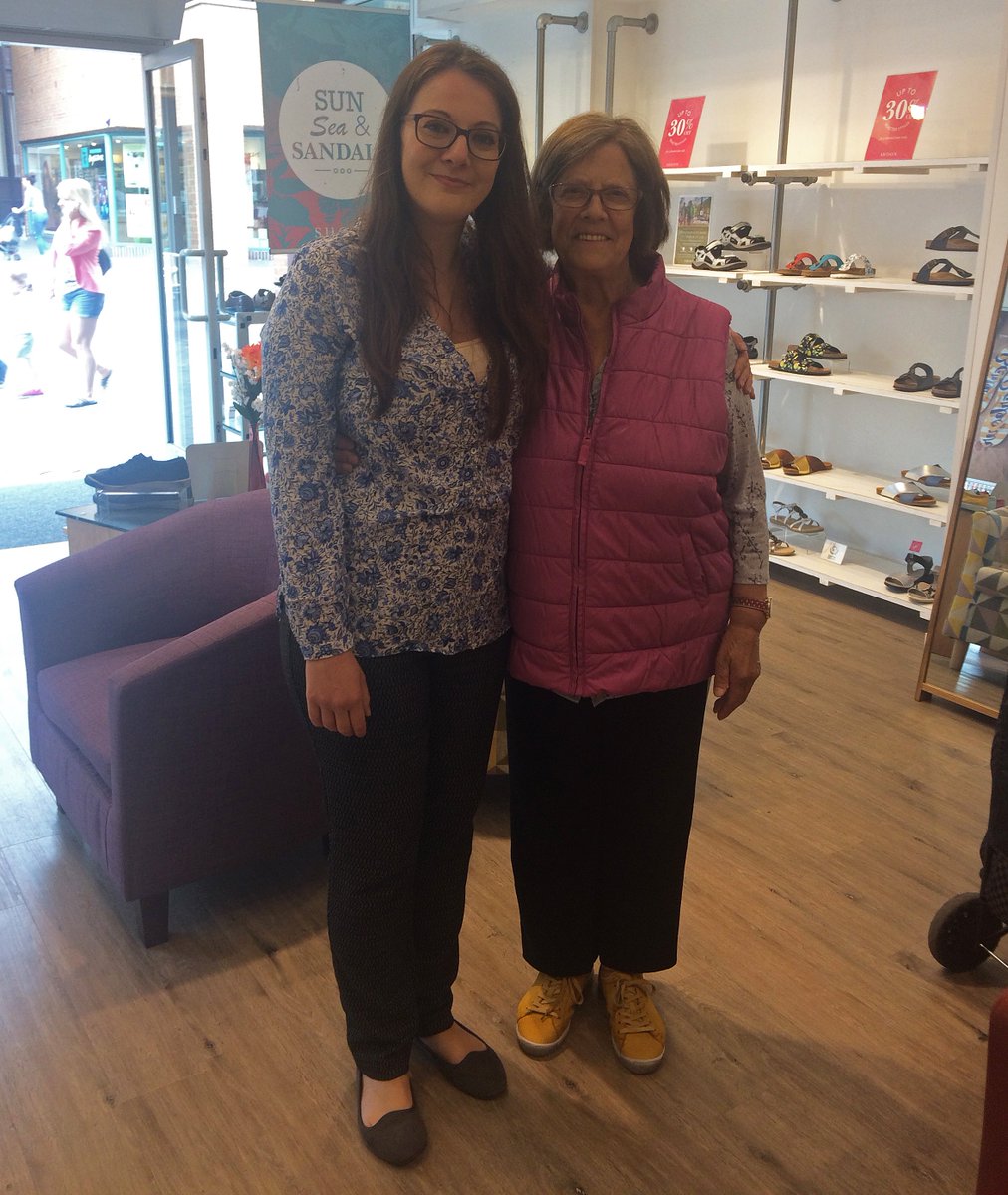 shoonshoes's tweet photo. This lovely customer is very pleased with her new #Softinos and the service from Lauren and the team in St Albans! @MaltingsStAlban https://t.co/SsAZLHH4fx