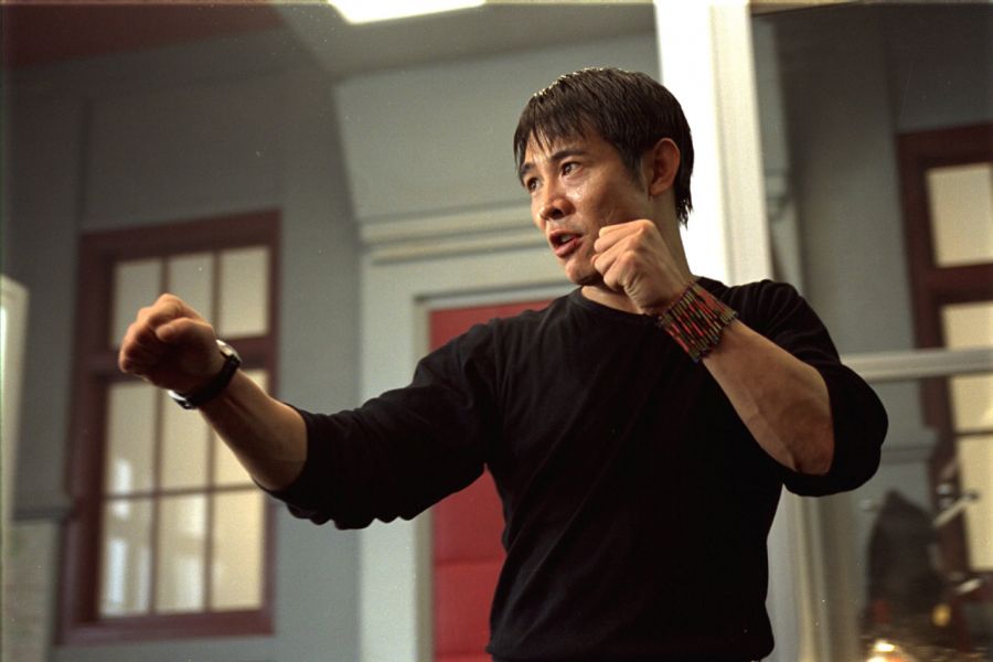 dzhet-li-vse-filmi-smotret-onlayn-blondinka-v-chernih-chulkah-daet