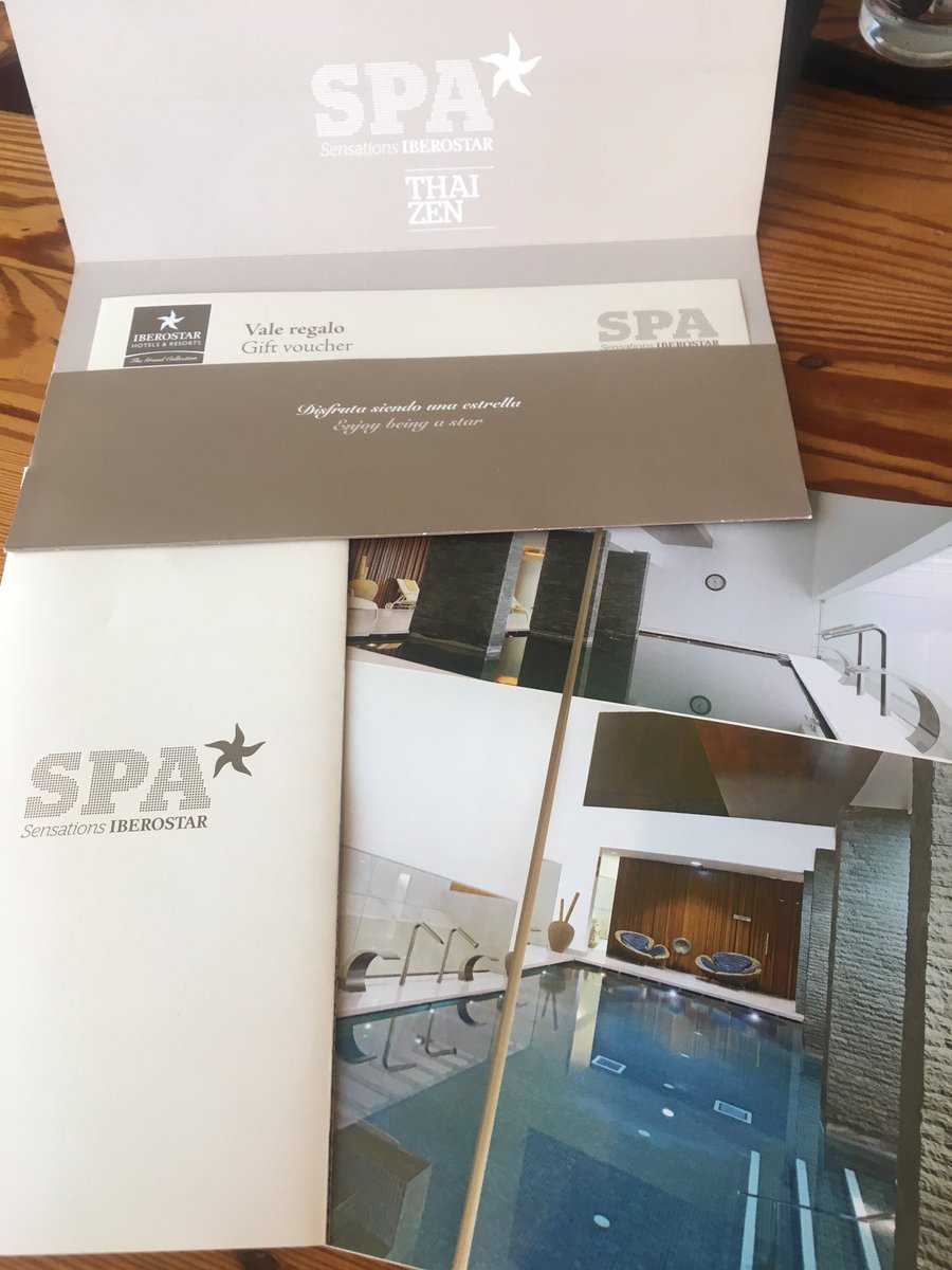 bahiatenerife's tweet photo. This is the way we treat our clients. It's not about to sell properties (buyers, sellers) it's about we make the difference @AstenRealty https://t.co/gfKTOzLfoZ