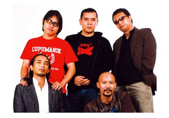 PuspitaFM's tweet photo. #JMR #RequestAtLunch #NowPlaying padi-rapuh | @timbelgram https://t.co/0qxYbOh1wr