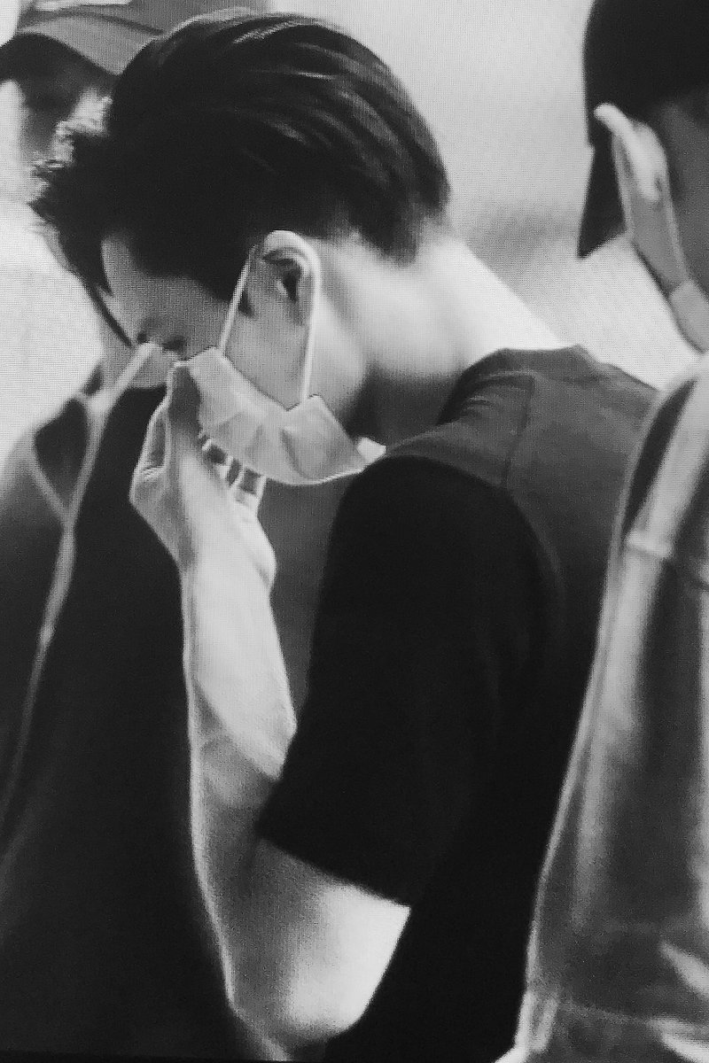 kai_n_kimjongin's tweet photo. 🛫🛫🛫 https://t.co/JxD4kacBTw