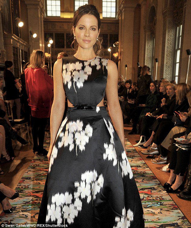 Happy Birthday to Kate Beckinsale who turns 44 today! 