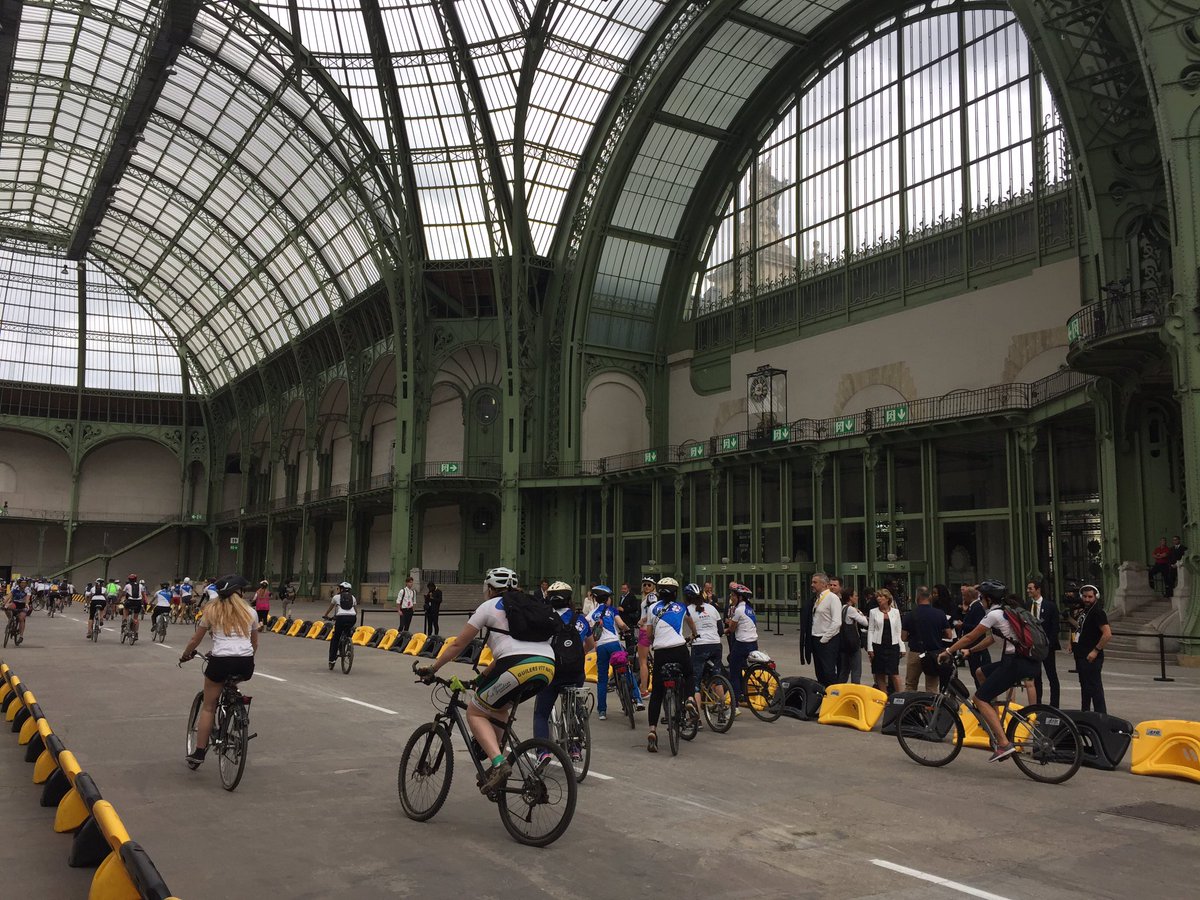 soficham's tweet photo. Retour en images sur la rando #ChampsPourElles @FDJ 🍀
2024 🚴‍♀️ en soutien à #Paris2024 ! https://t.co/52ue0HCrDl