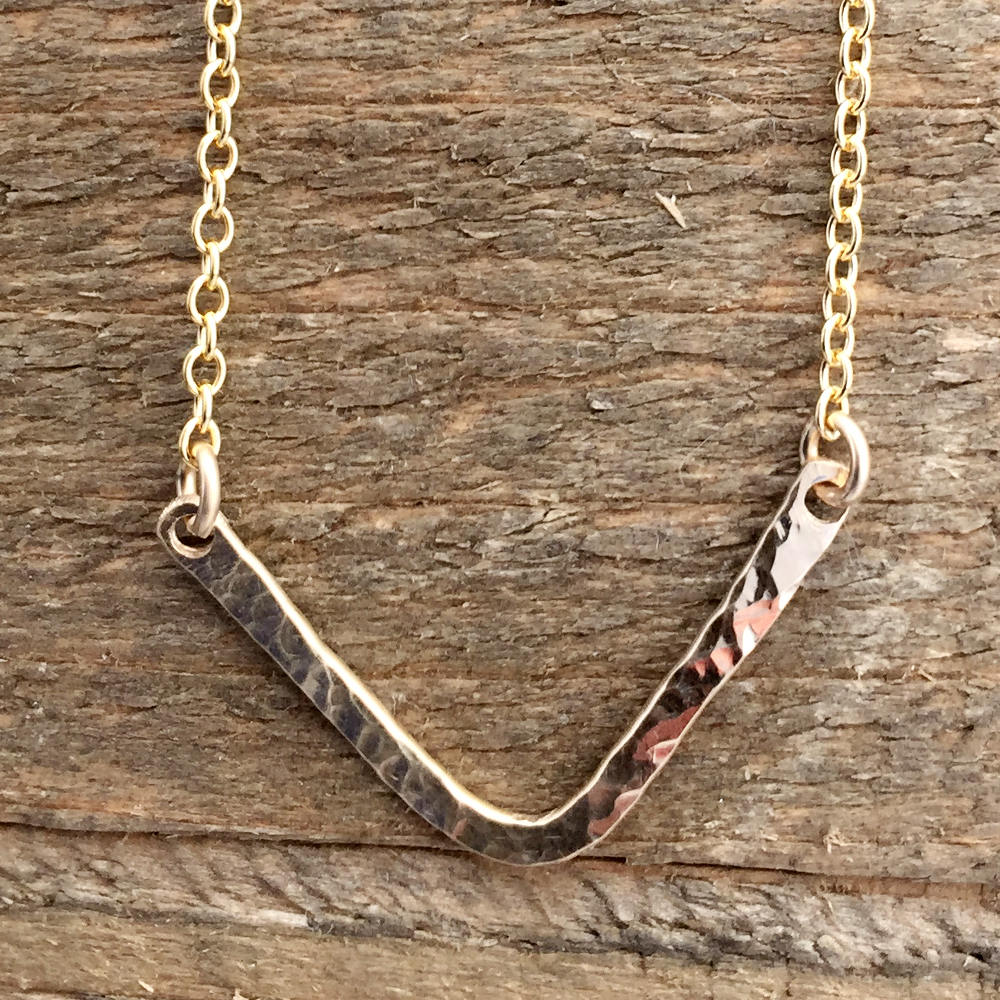 MySweetSept's tweet photo. Chevron 14 K Gold-Filled Necklace, Hammered Chevron Necklac… https://t.co/9NbM2D157S #handmadejewelry #ChevronDesign https://t.co/kyHVqSk10K