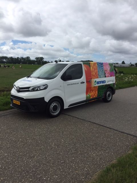 Benfried_BV's tweet photo. Heb jullie ons nieuwe pareltje al gezien? Grote kans dat je hem binnenkort ergens ziet rijden! #Toyota #hiace #benfried #groeitmee https://t.co/7VPCDSRJp3