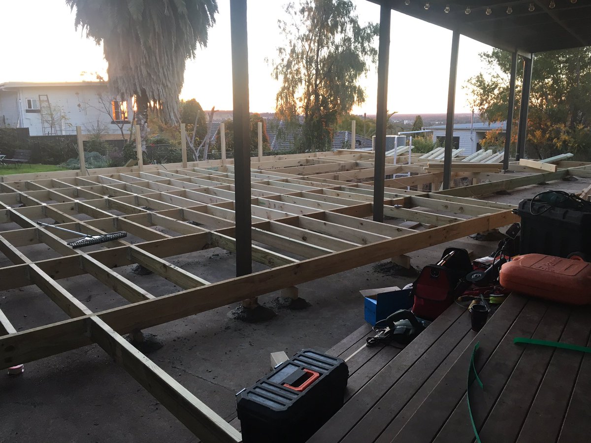therawbucket's tweet photo. #deck17 coming along just 👌 https://t.co/n9eMwLpGio