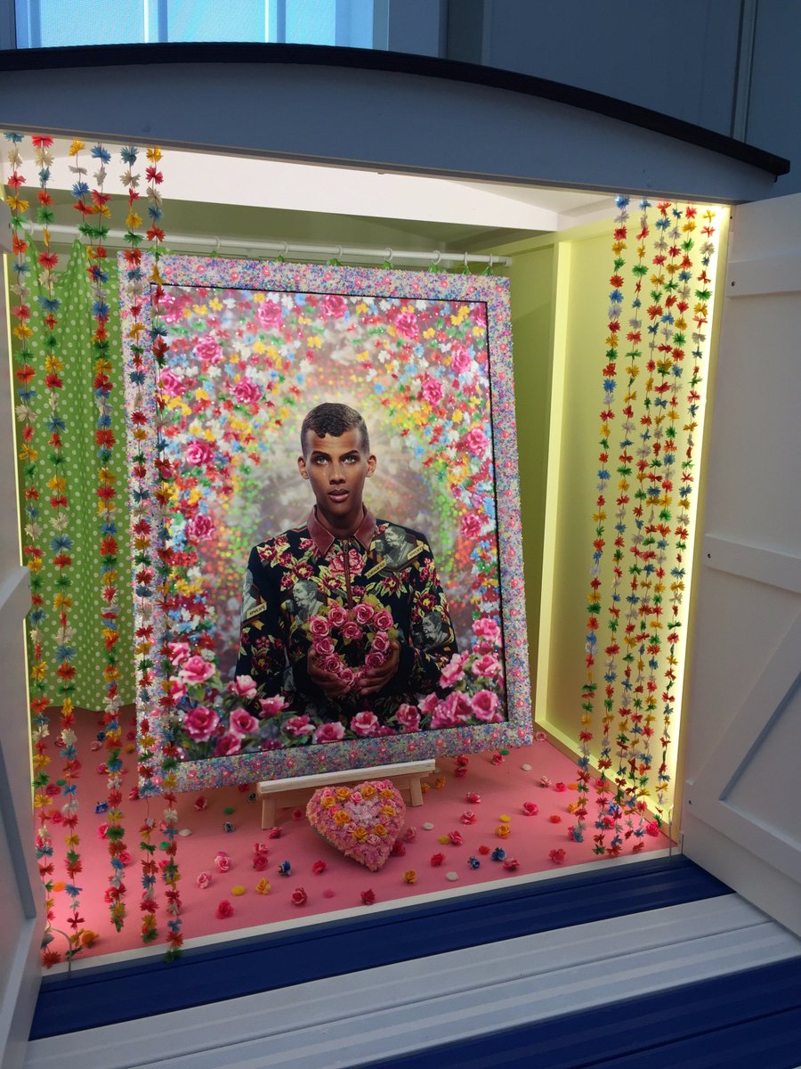 Tourisme76's tweet photo. Plus que quelques semaines pour découvrir l'exposition "Clair Obscur" de Pierre et Gilles au @MuMaLeHavre @LH_LeHavre @lehavretourisme #expo https://t.co/tjrtcUV4aH