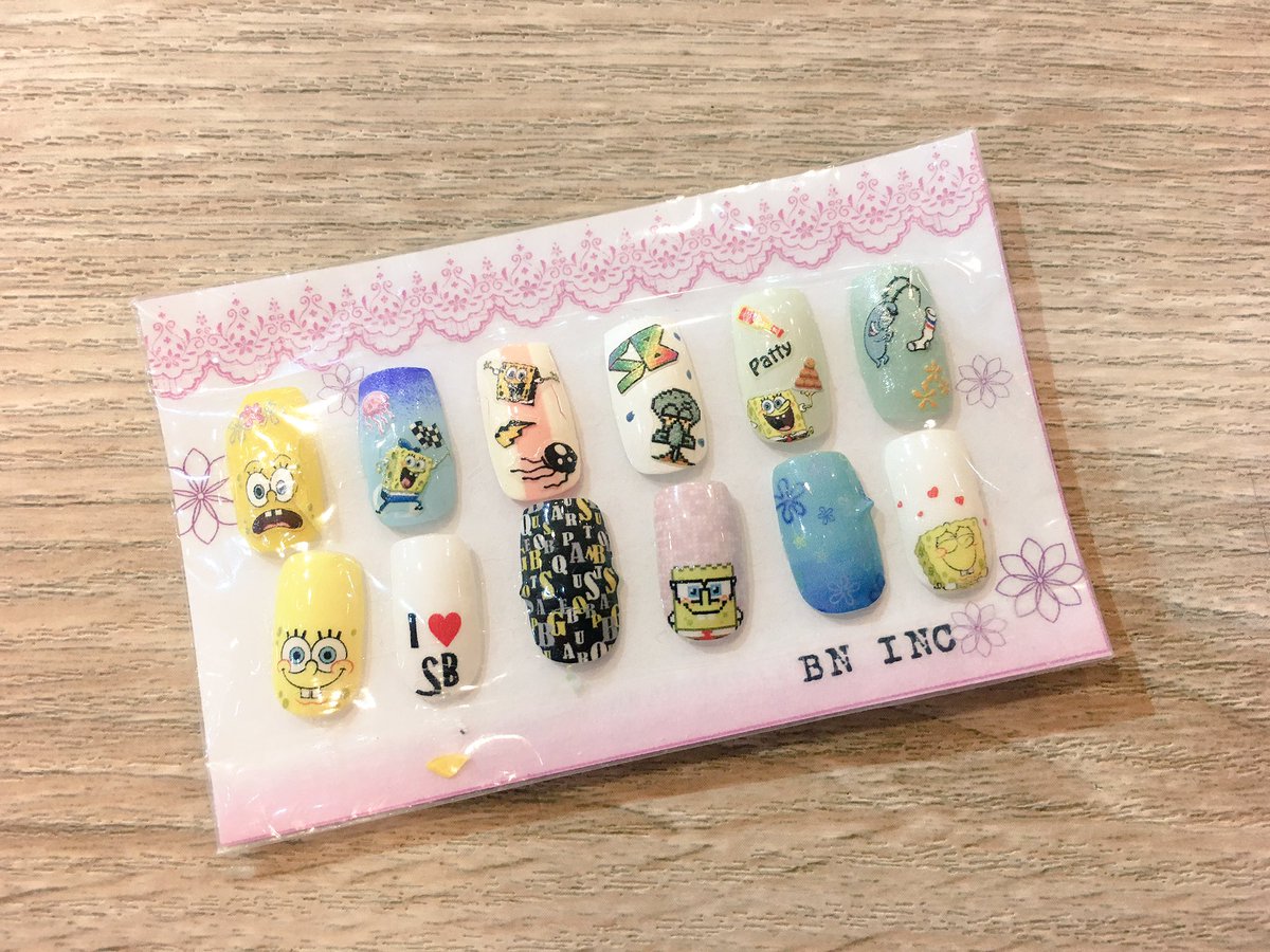 サンキューマート町田ジョルナ店 ネイルシール スポンジボブのネイルシールです 貼るだけで簡単に可愛いネイルの完成 種類豊富に揃ってるのでいろいろな組み合わせを楽しんでください もちろん全品390円 税 毎日がバーゲン価格