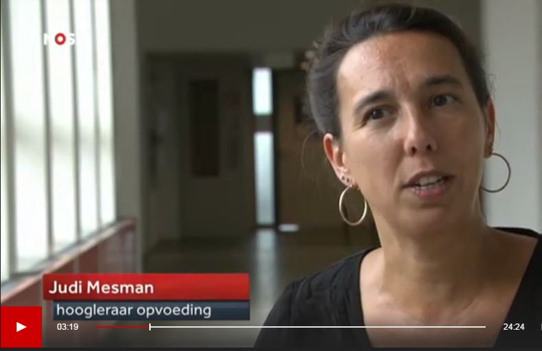 "#Stereotype bevestigend. Dit is wat #jongens horen te doen en meisjes niet." @LeidenPeda Judi Mesman <a href="/NOS/">NOS</a>: bit.ly/2vZjI3x #SIRE