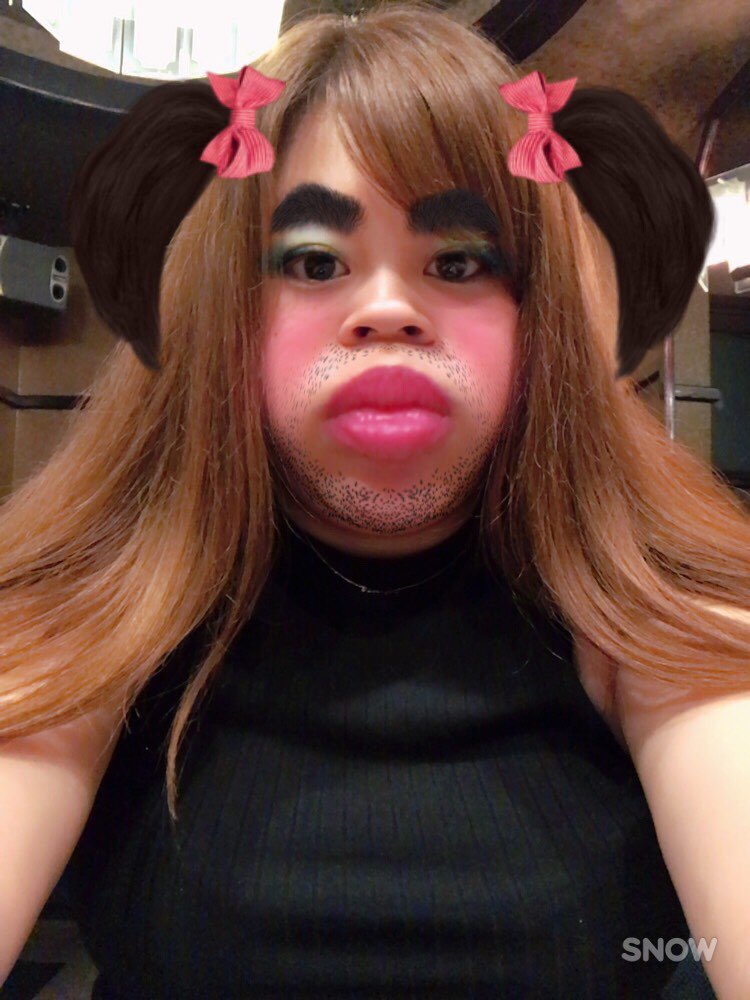 halfmoon0609's tweet photo. 今日はこんな感じでおっさんが居ます！！！
本日のメンバー、きーたん、みお
#幡ヶ谷 #せじけんバー #カラオケ #ダーツ https://t.co/An45oX0y5F
