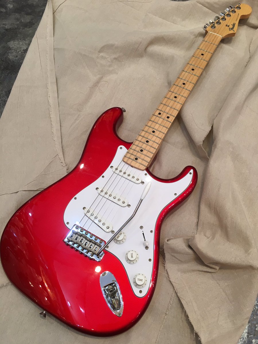 中古品❗️Fender Japan ST-STD をセール価格にて😆キャンディー