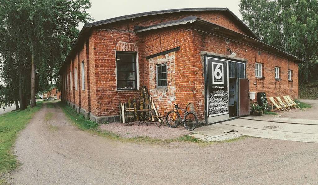 satamatie6's tweet photo. Tervetuloa taas tänään kutoselle ☕☕☕ Olemme auki klo 18 asti #kafesilmu #lehmusroastery #hitohyvä #visitlappeenranta #satamatie6fb #coffeer… https://t.co/4HuBouK7q7
