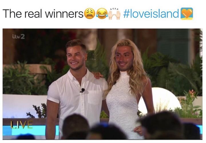 leanner1991's tweet photo. Hahahaha! In stitches 😂✋🏼 @chrishughes_22 @KemCetinay #Real #Winners #FriendshipGoals ❤️🌴 https://t.co/w2lpT2zwLb