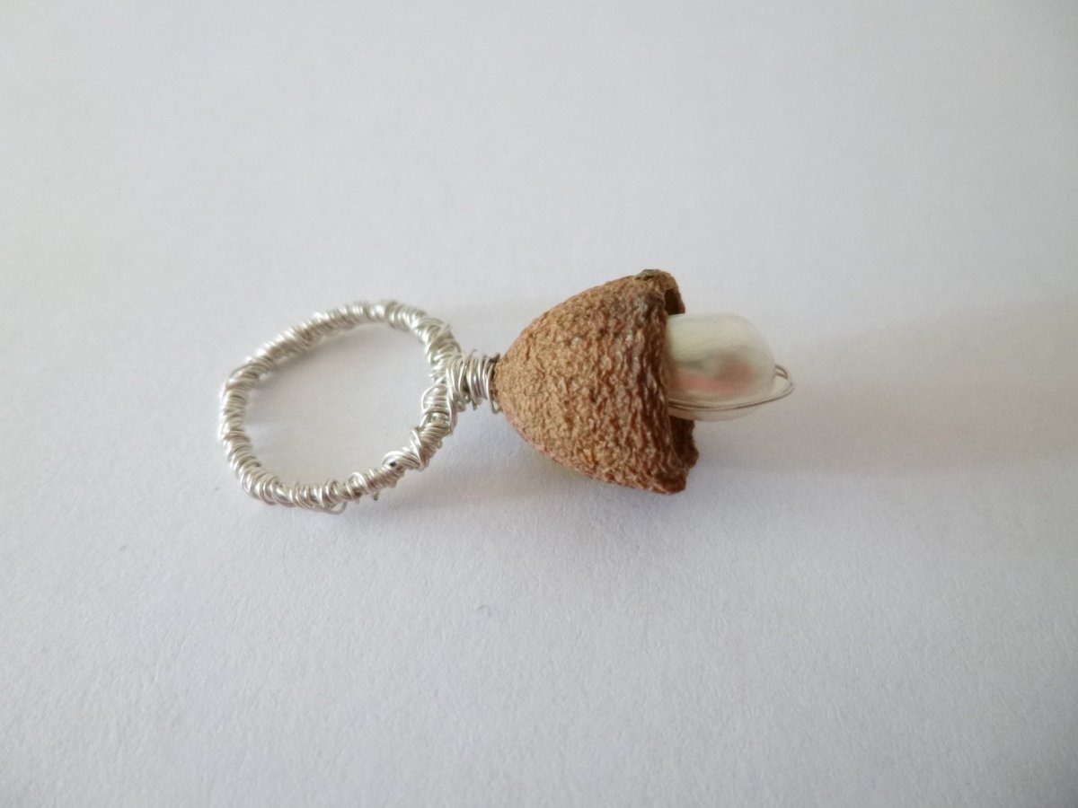 Eucalyptus seed pendent with pearl and silver wire tuppu.net/4fa30f29 #One #SilverWireWrapped