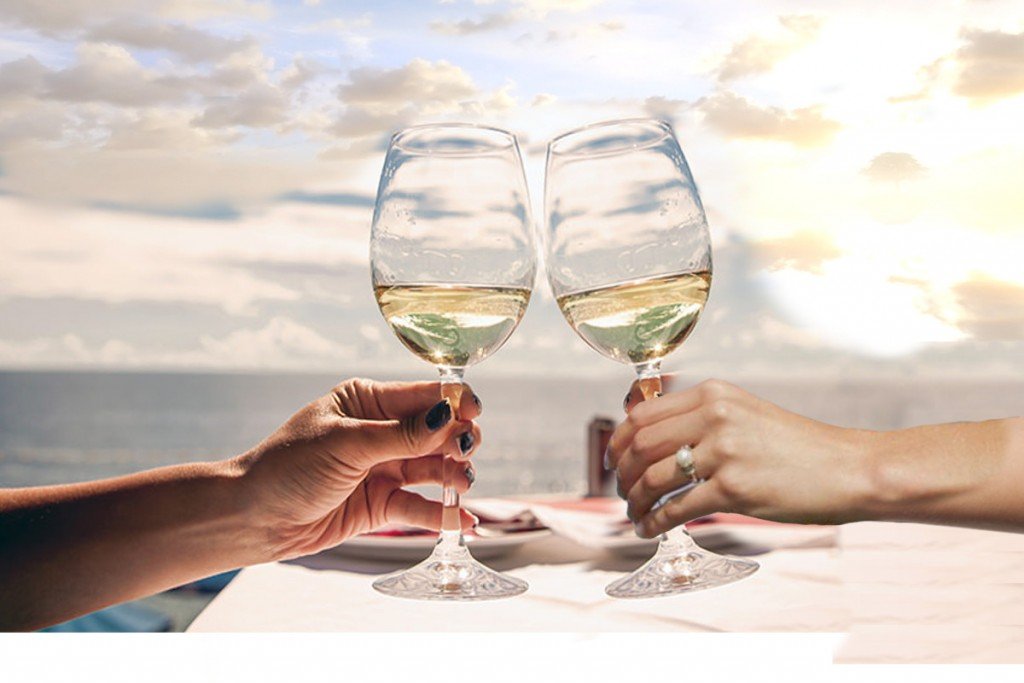 What does your taste in #wine say about you? #Allthesingleladies dailym.ai/Q6AFmT