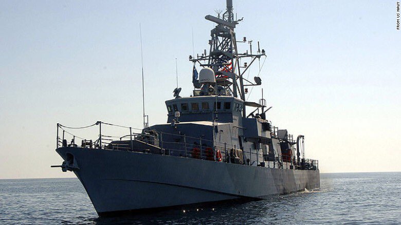 #US #NavyShip Fired Warning Shots at an #Iranian Boat in the #PersianGulf.
#IRGC
#USSThunderbolt #USSVellaGulf
tinyurl.com/yd64gt3o