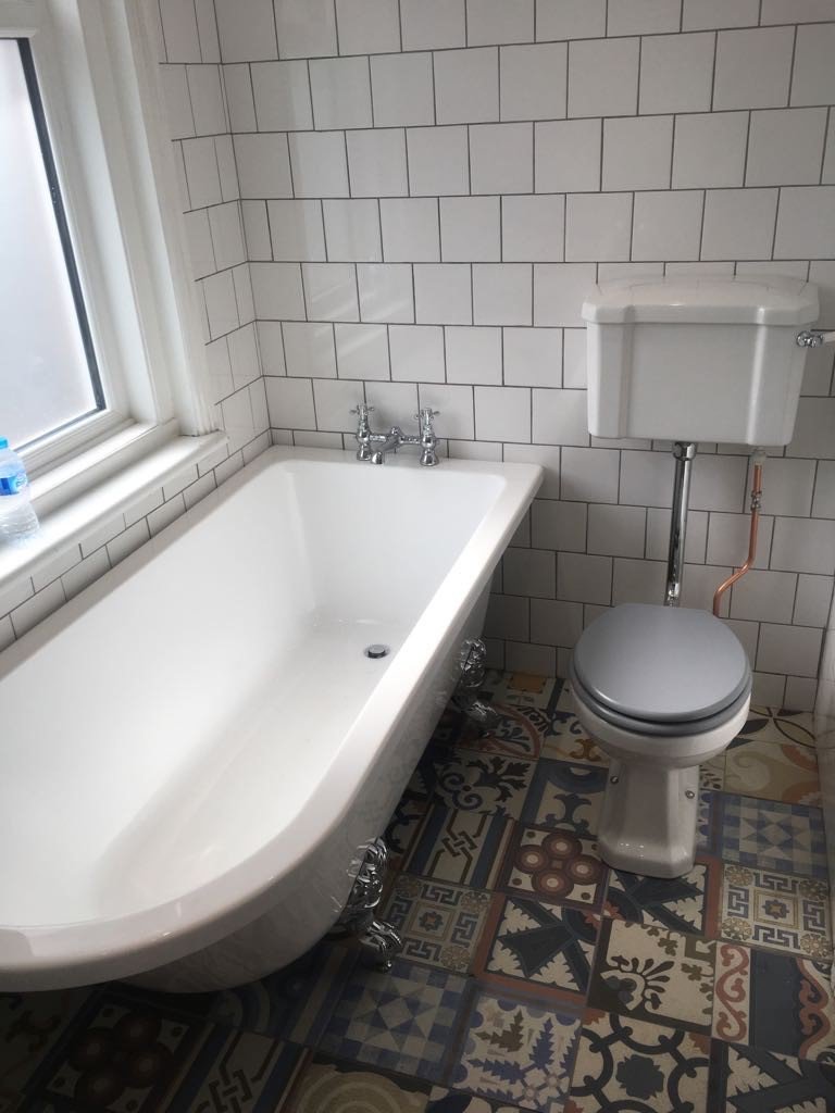 ADBPlumbing's tweet photo. Completed installing a new bathroom yesterday. We are loving the floor tiles! #plumbing #funkytiles #adbplaumbingandheating #getintouch https://t.co/m8Kh2yL84o