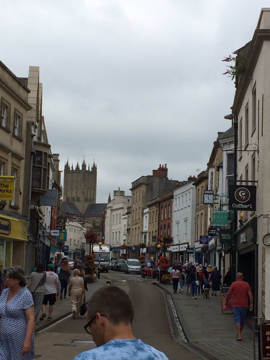 thesawayltd's tweet photo. #Wells #Somerset #Biltong let hope the rain does stop play today. #thesaway is set up https://t.co/G5FGJVcXat