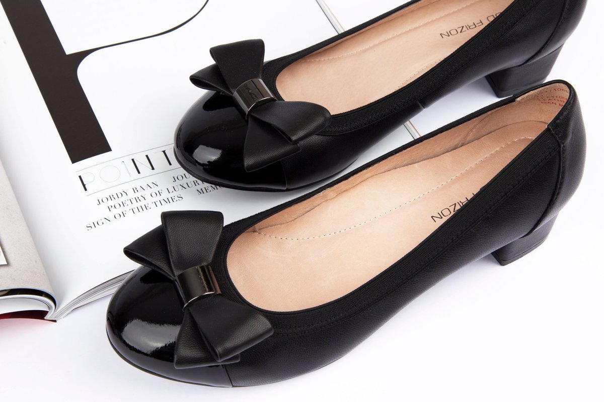 maudfrizon's tweet photo. The Maud Frizon comfort sole (our secret weapon) – so you can feel the part as much as you look the part https://t.co/qN4bhYjfwq