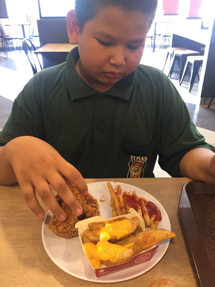 Shu On Twitter I M At Kfc Pendang In Pendang Kedah Https T Co Nerzfvwbow
