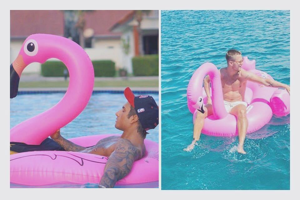 WarnerMusicSwe's tweet photo. Tagga någon som vill bada med @samirbadrans & @viktorfrisks 🏝🏝🏖 ( länk i bio ) #samirbadran #viktorfrisk #samiroch… https://t.co/tgDO2Tl8oF https://t.co/snXY6PTMSA