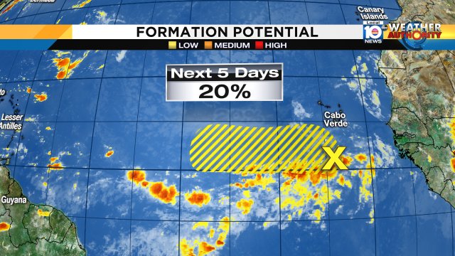 Tropical Wave a few hundred miles south of Cabo Verde has a 20% chance of development https://t.co/6QtTh3IcZa
