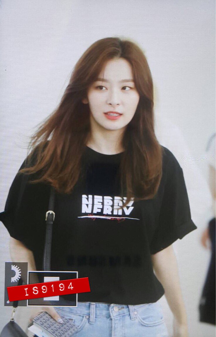 IS9194's tweet photo. (Preview) 170726 GMP #슬기 #SEULGI https://t.co/VrXUhh4DLl