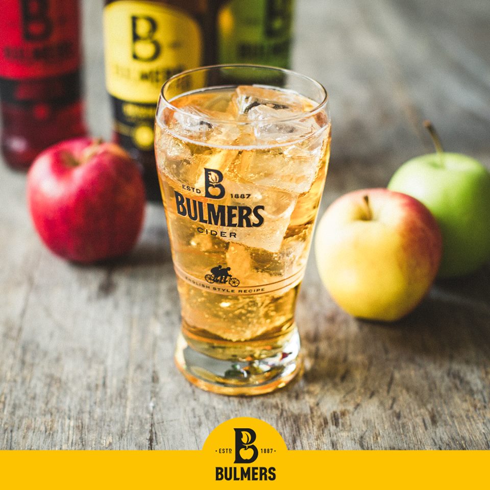 Ooberstock's tweet photo. SPECIAL PRICE: @bulmerscider Red Berry &amp; Lime, Blueberry &amp; Lime, Pear or Original? #cider #summer https://t.co/d3iEME12W4 https://t.co/jBGOyMOENe