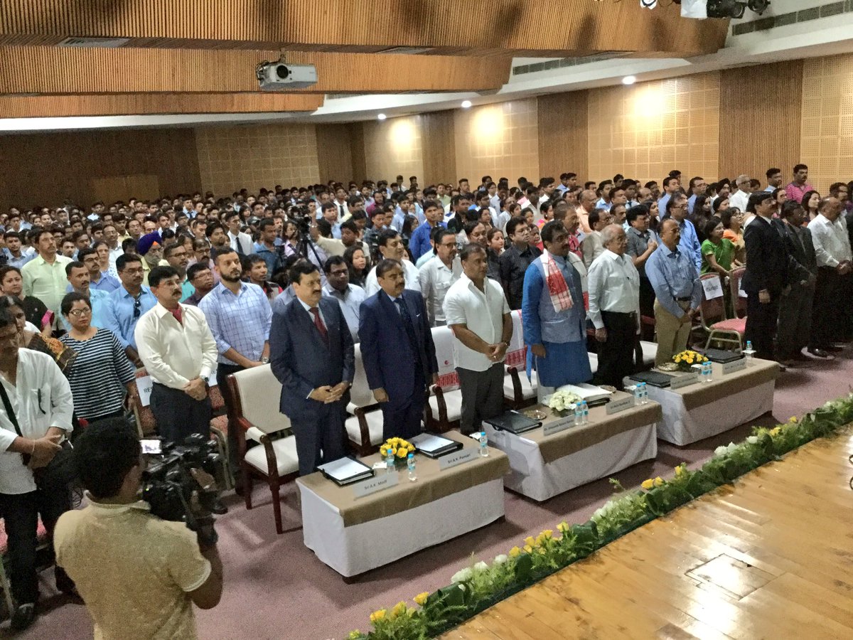 himantabiswa's tweet photo. Glad to join the inauguration ceremony of the orientation program of Royal Global University in presence of Sri @rammadhavbjp ji https://t.co/2uhvFJxhBw