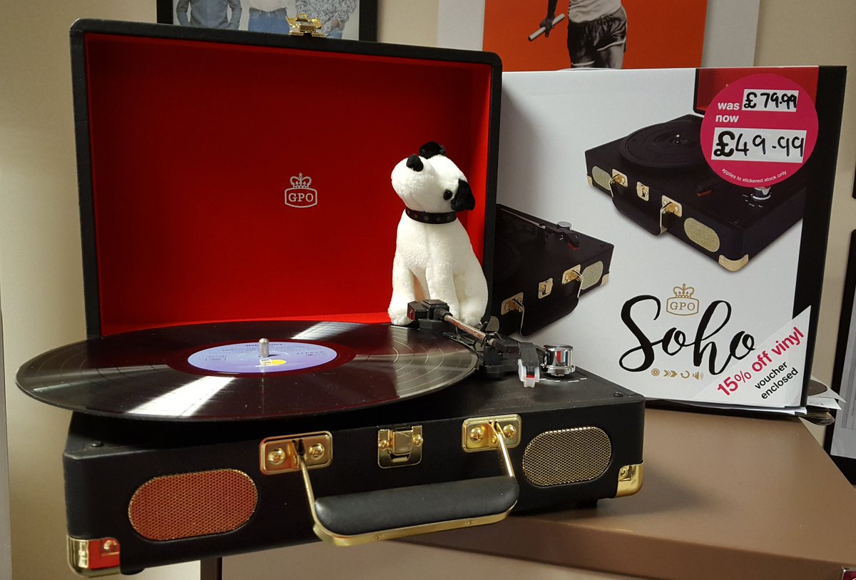 hmv_Coventry's tweet photo. #NippersTechTips 15. Junior's got his very own turntable -  @GPO_Retro Soho now £49.99! Perfect for him to take to a party #hmvsummertech17 https://t.co/aTGhZCZsEg