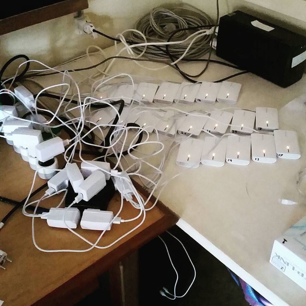 MattGyverLee's tweet photo. Electrician's nightmare, exciting project! Charging up each #Biblebox for tomorrow's training @ Campus Crusade!! https://t.co/495wQcXCEU https://t.co/zxRUA2W1xD