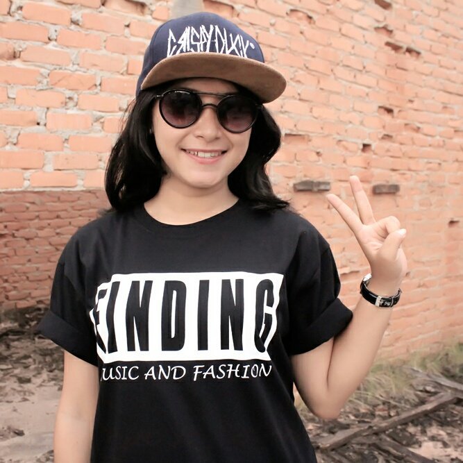 FINDING® tweet media