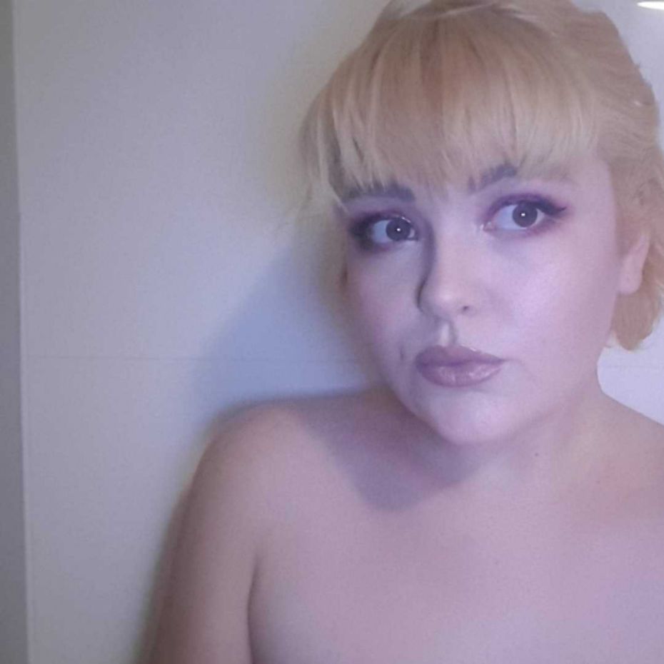captinmaddie's tweet photo. Ill be Marilyn, you be JFK.
Kill me. https://t.co/Oh73jsUgbk