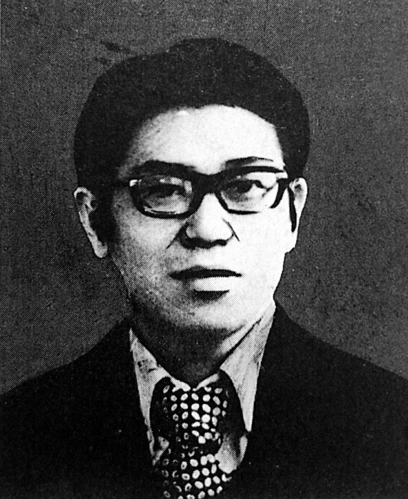 東アジア反日武装戦線bot 準備中 Di Twitter 桐島聡 東アジア反日武装戦線のメンバー 1954年生まれ 大学で黒川芳正と知り合い 74年に東アジア反日武装戦線に参加 連続企業爆破事件に関与し 75年の一斉逮捕時に逃亡 現在も消息不明で 唯一逮捕されていない