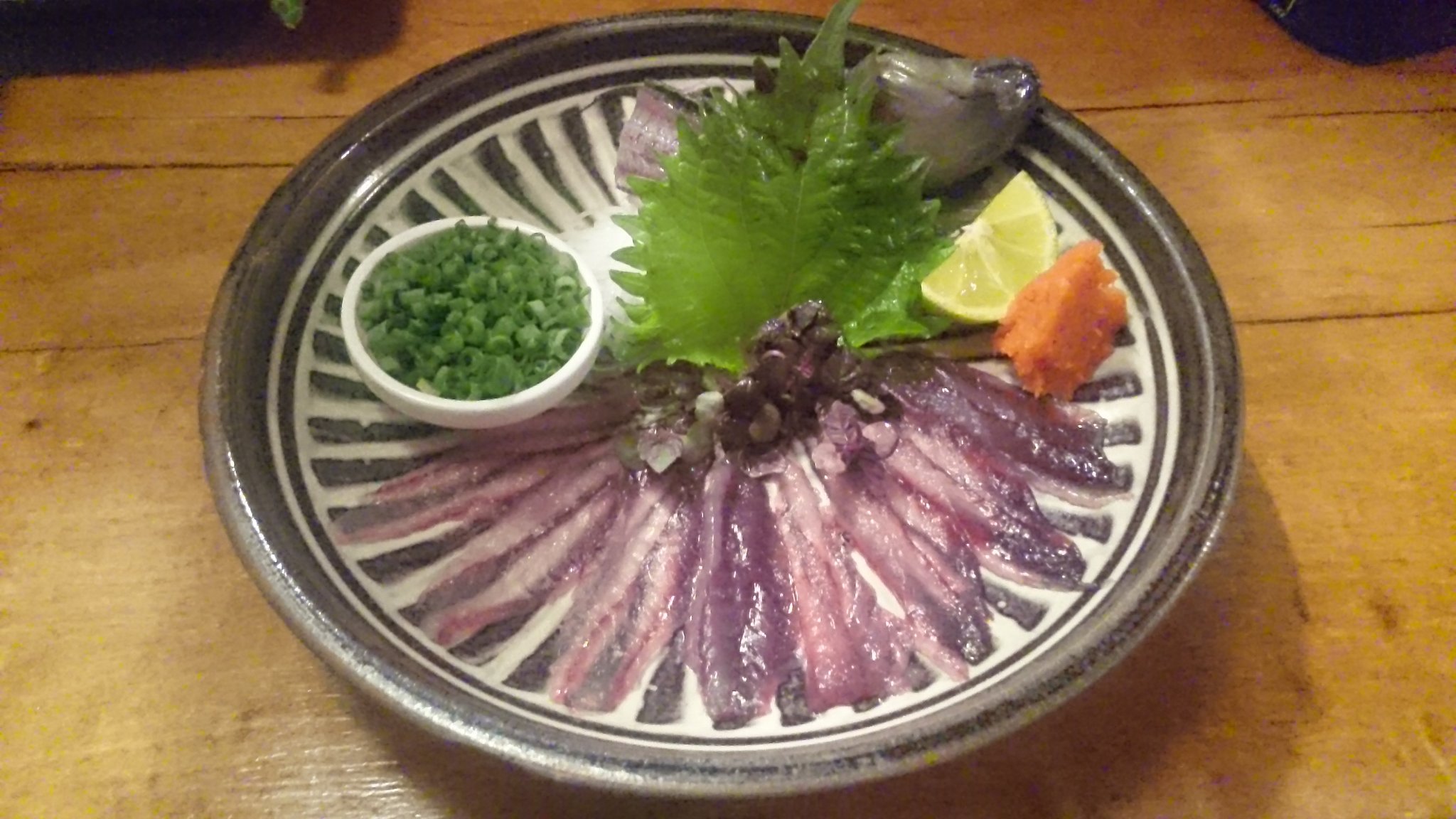 すいか 星ドラ ムツゴロウの刺身 蒲焼き から揚げ 制覇 釣りキチ三平 を読んだ以来の夢が叶った から揚げが１番 ムツゴロウを味わえる 赤坂 ムツゴロウ 有薫 T Co Gqqetovju1 Twitter