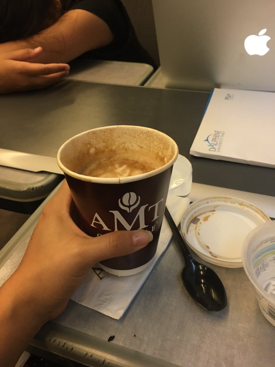 AnnabelQ_R's tweet photo. First @AMTCoffee mrlybn stn &amp; was AWFUL! Ordered a flat white, got what looks like a large latte. They told me it's their style. Want refund https://t.co/74PG1Pb7Yn