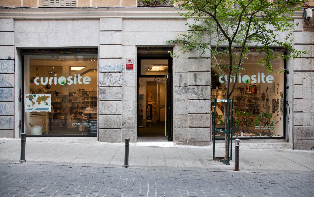 divento_com's tweet photo. Now #Madrid: visit this interesting boutique, Curiosite! @Curiosite_es https://t.co/0OL9Xz8fKk #shopping #boutique #giftshop #Divento https://t.co/BW3KbKIkqg