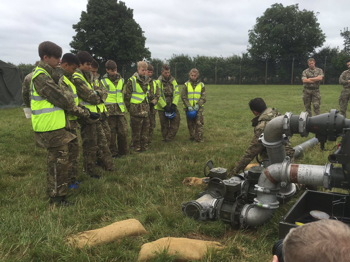 BedsCambsSTEM's tweet photo. @aircadets being briefed on their fuel supply building task #STEMLogisticsCourse @CorpsSTEM https://t.co/HcBEaEJ4rn