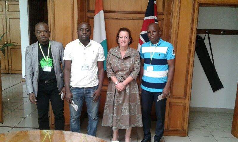 aassifulgence's tweet image. Avec Son Excellence l'Ambassadeur Madame Joséphine GAULD de la grande Bretagne en côte d'Ivoire.

Çà réussit toujours

#AFA le PIRGA

#fesci