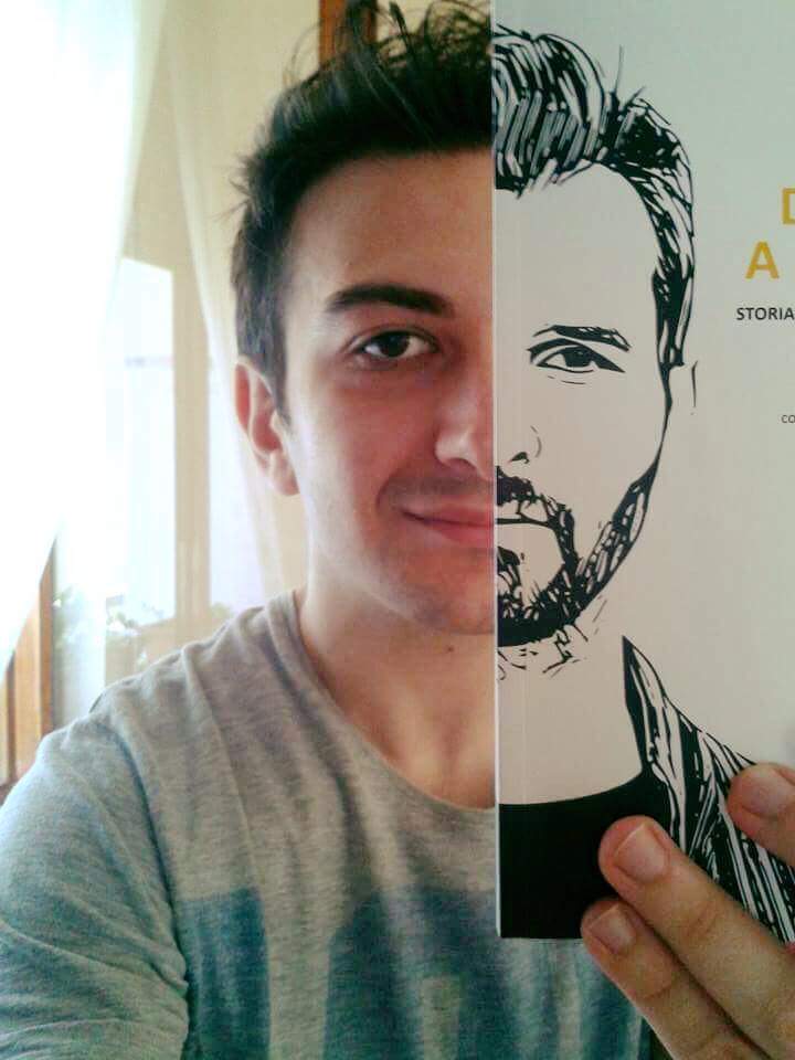 promovieteam's tweet photo. Anche #FabioSaccia scrittore e sceneggiatore legge #DaCassinoaHollywood 📖
#lettori #promovie 🌟 https://t.co/q7Kqpf7X3r