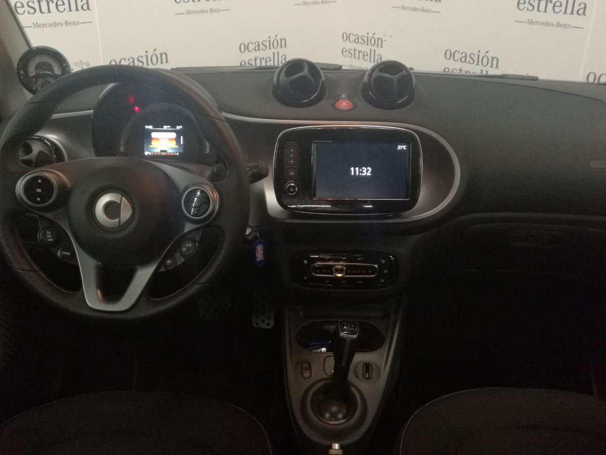 SMARTVALLES's tweet photo. SMART FORTWO 90CV AUT.  
LLEVATELO YA!!!!!!!! https://t.co/nGEP08wozQ