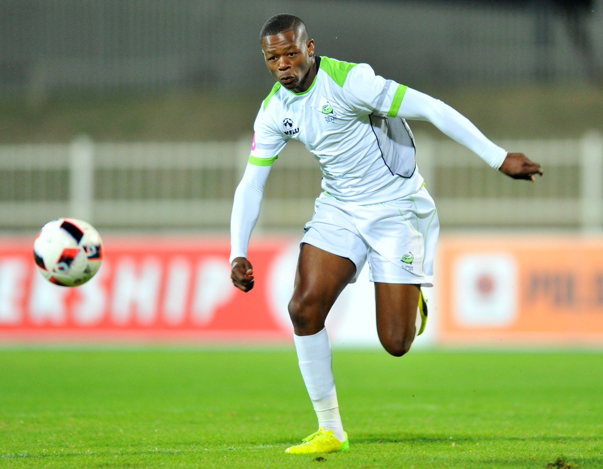 VodacomSoccer's tweet photo. Are you satisfied with your team's activity in the transfer market? Tweet us your thoughts. #PSLSigningSeason https://t.co/MENFLlPbXf