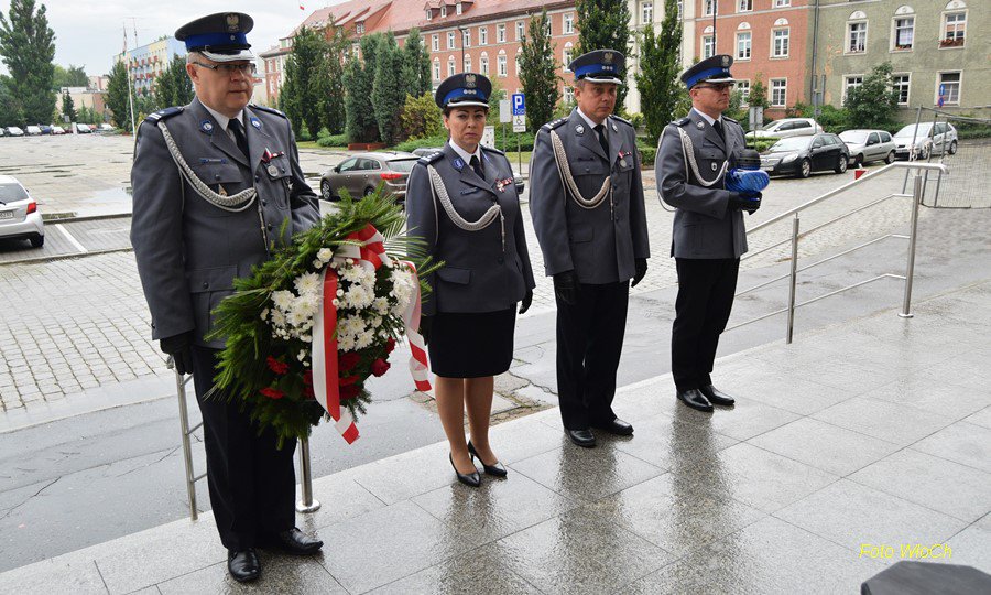 SPPila's tweet photo. Szkolne obchody Święta Policji ----> https://t.co/7s2l6t3iSv https://t.co/z50hxoHBsm