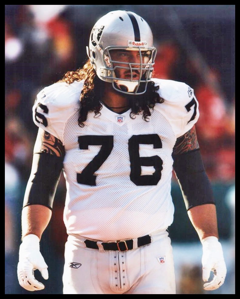 Happy birthday to former OL Robert Gallery, July 26, 1980. 