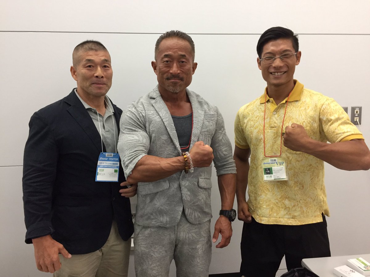 Real Baki Kyo リアル刃牙 公式 になりました V Twitter セミナーにて角田さん 高西会長と 昔からのファンである角田と話せたのは嬉しかった リアル刃牙 角田信朗 格闘家 フィジーク