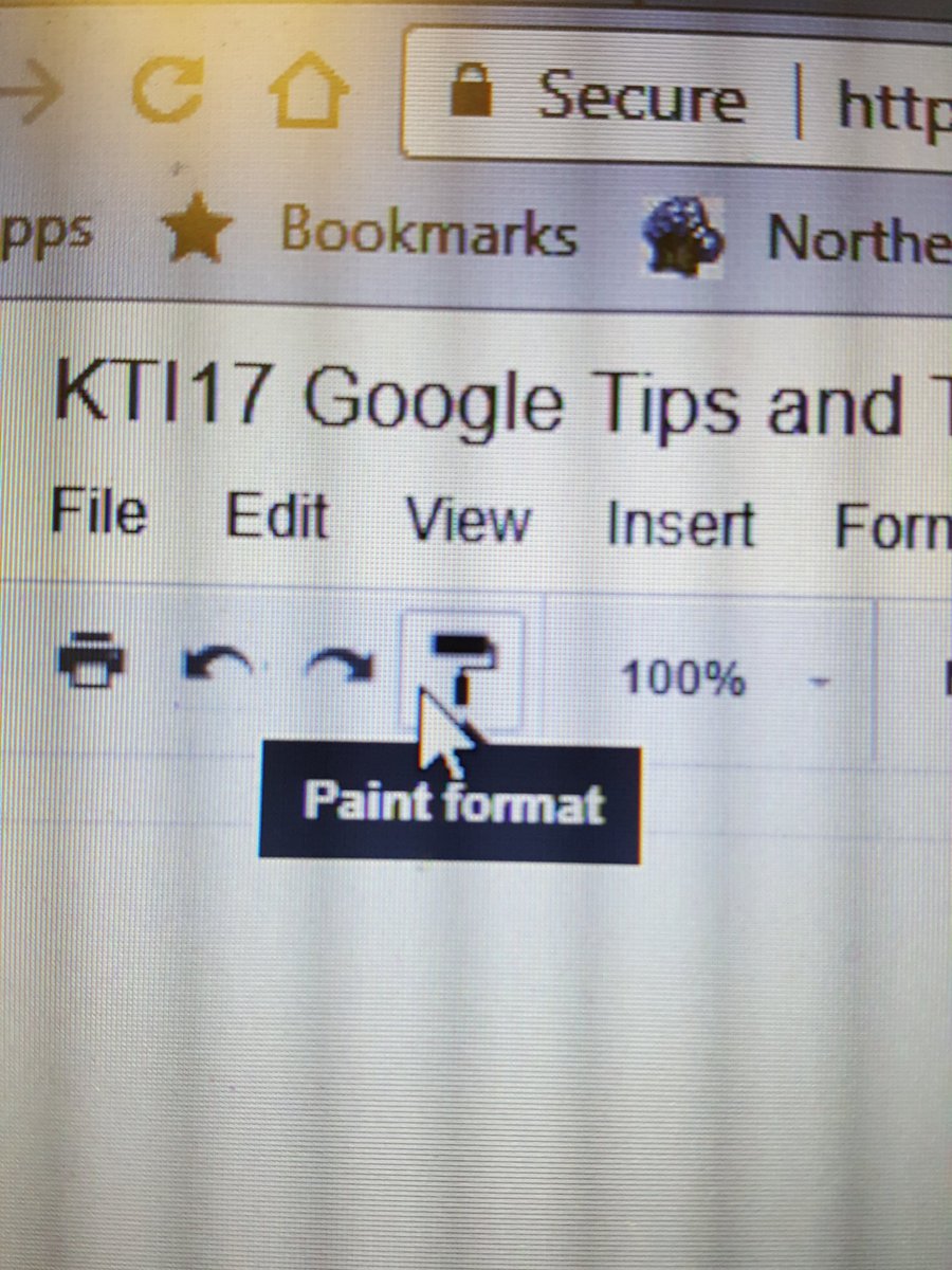SmelkoR's tweet photo. Eek just learned what the paint roller guy in Google docs does! This will save time! Thanks @LDos322 #kti17 https://t.co/c2kG7CIOnr