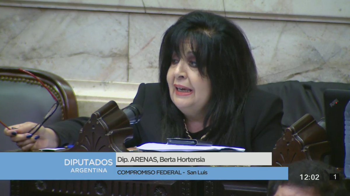 HA_ApexIntel's tweet photo. Vayan observando el tipo de personajes que entran al Congreso
Uds entienden porqué hay q saber votar en legislativas?
Madre mía😯🙏
Piruchismo https://t.co/54Nz3TNMPe